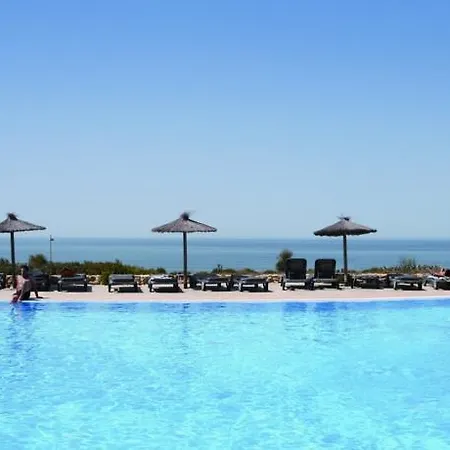 Garbi Costa Luz Готель 4*