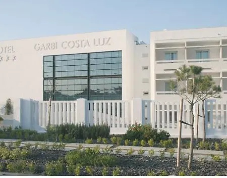 Garbi Costa Luz Готель