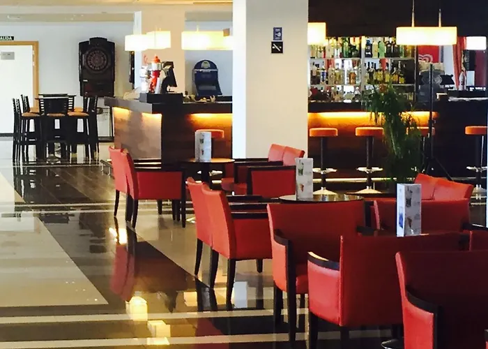 Hotel Garbi Costa Luz 4*